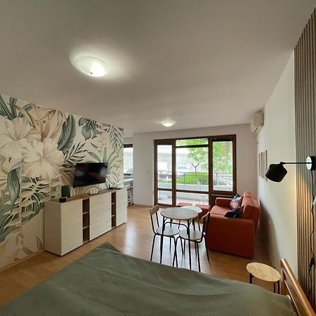 Messambria Fort Beach - Premium Apartments เอเลนีเต ภายนอก รูปภาพ